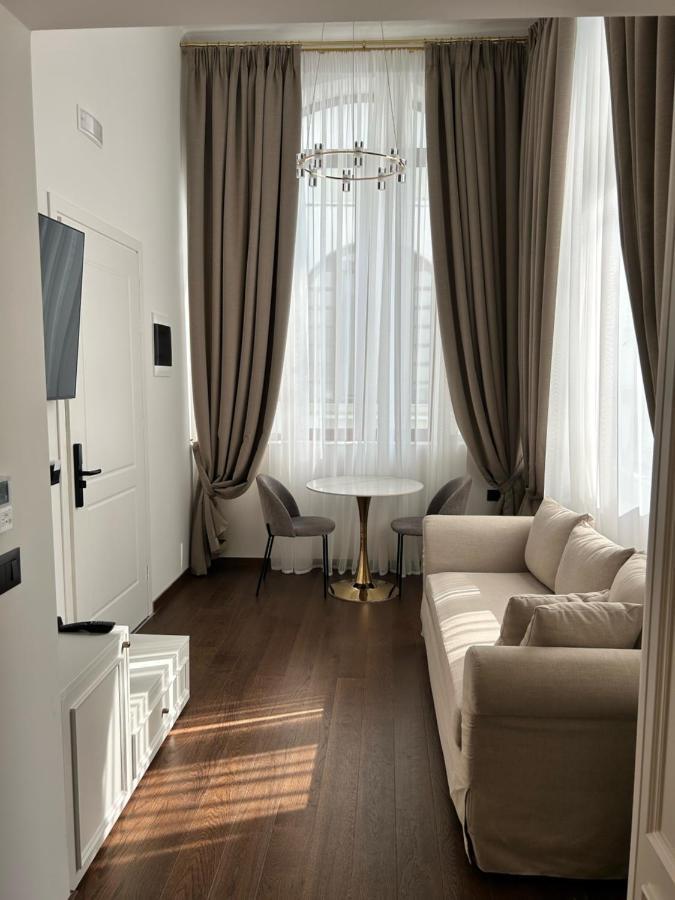 Rhodes City Jensen Luxury Suites المظهر الخارجي الصورة