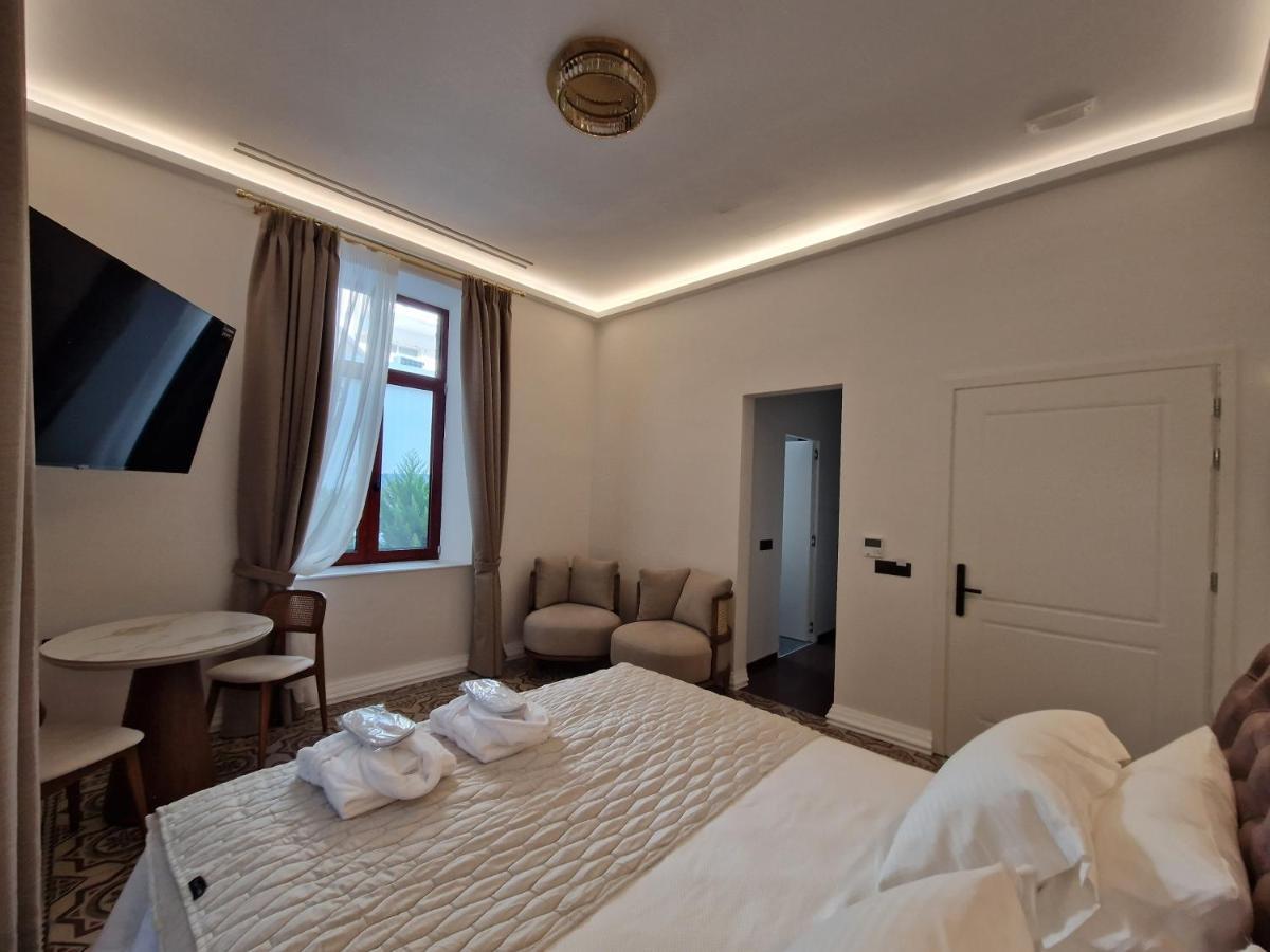 Rhodes City Jensen Luxury Suites المظهر الخارجي الصورة