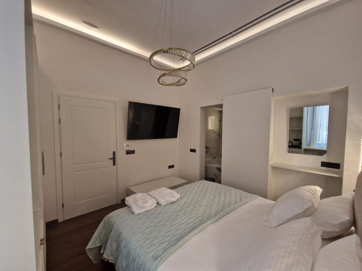 Rhodes City Jensen Luxury Suites المظهر الخارجي الصورة